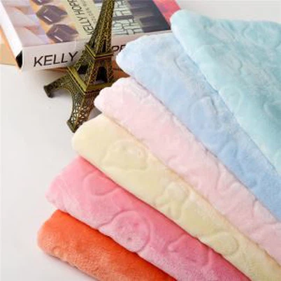 Řezací flanelový fleece